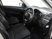 Suzuki SWIFT лот № 1089 оценка 3  с аукциона в Японии 2