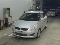 Suzuki SWIFT лот № 1089 оценка 3  с аукциона в Японии 3