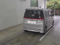 Suzuki SOLIO лот № 1042 оценка 3.5  с аукциона в Японии 4