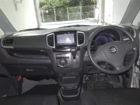 Suzuki SOLIO лот № 1042 оценка 3.5  с аукциона в Японии 5