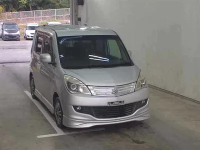 Suzuki SOLIO  с аукциона в Японии