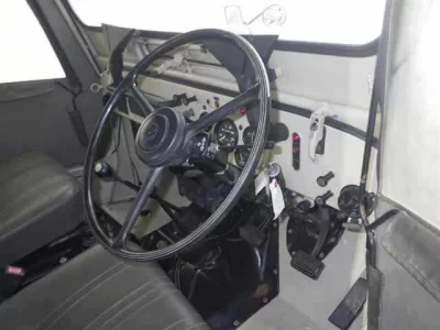 Mitsubishi Jeep