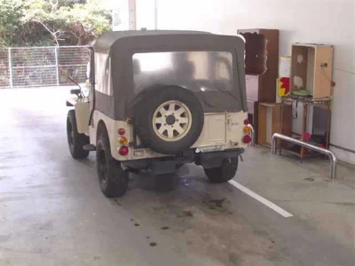Mitsubishi Jeep