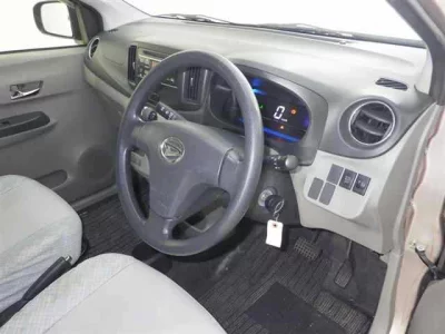 Daihatsu MIRA E S  с аукциона в Японии