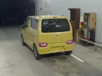 Suzuki WAGON R лот № 1531 оценка 3  с аукциона в Японии 1