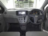 Daihatsu MIRA E S лот № 1071 оценка 3.5  с аукциона в Японии 5