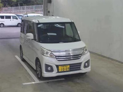 Suzuki Spacia
