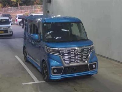 Suzuki Spacia
