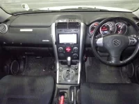 Suzuki ESCUDO лот № 3557 оценка 3.5  с аукциона в Японии 2