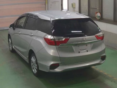 Honda SHUTTLE  с аукциона в Японии