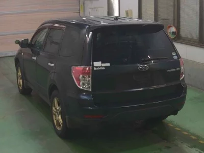 Subaru FORESTER  с аукциона в Японии