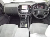 Mitsubishi PAJERO лот № 260 оценка 3  с аукциона в Японии 2