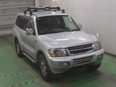 Mitsubishi PAJERO  с аукциона в Японии