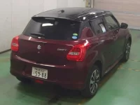 Suzuki SWIFT лот № 3073 оценка 3.5  с аукциона в Японии 7