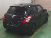 Suzuki SWIFT лот № 3092 оценка 3.5  с аукциона в Японии 7