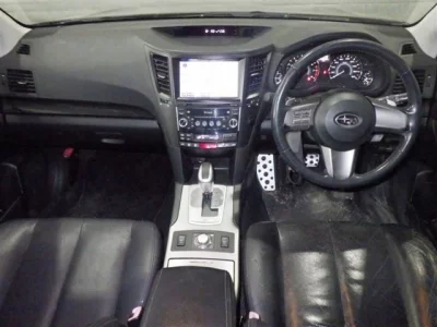 Subaru LEGACY B4  с аукциона в Японии