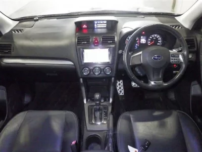Subaru FORESTER  с аукциона в Японии