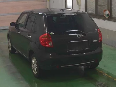 Mazda VERISA