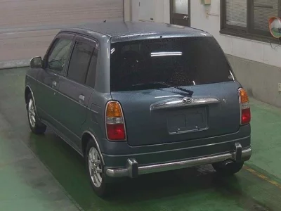 Daihatsu MIRA