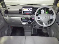 Honda N BOX лот № 390 оценка 3  с аукциона в Японии 2