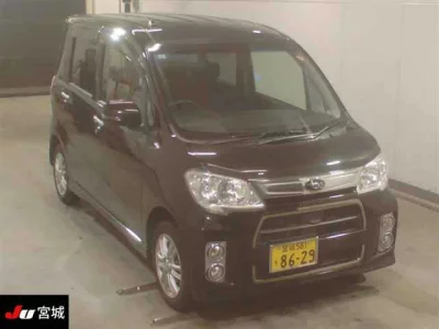 Subaru LUCRA  с аукциона в Японии