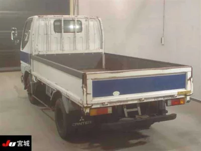 Mitsubishi Fuso Canter