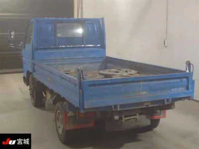 Mazda Titan