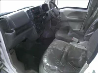 Mitsubishi MINICAB VAN лот № 4012 оценка 3  с аукциона в Японии 2