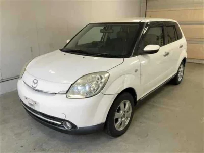 Mazda Verisa