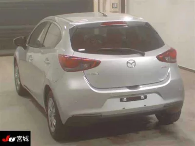 Mazda Mazda2