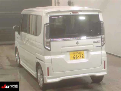 Suzuki Spacia