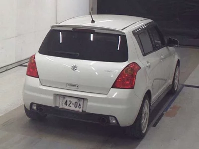 Suzuki SWIFT  с аукциона в Японии