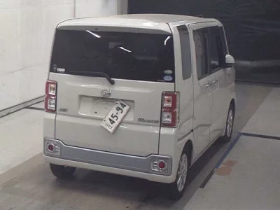 Daihatsu WAKE  с аукциона в Японии