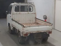 Subaru SAMBAR лот № 9529 оценка R  с аукциона в Японии 1