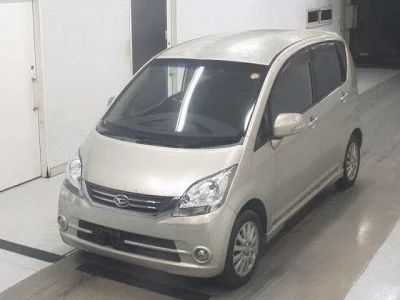 Daihatsu MOVE  с аукциона в Японии