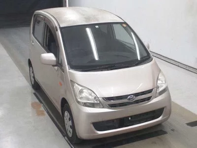 Daihatsu MOVE  с аукциона в Японии