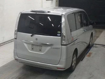 Suzuki Landy
