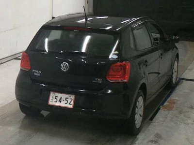 Volkswagen Polo  с аукциона в Японии