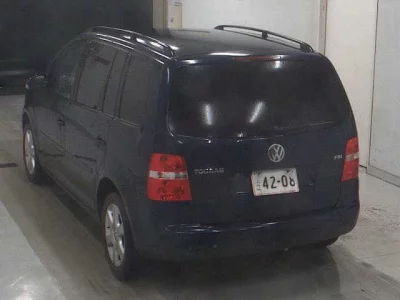Volkswagen GOLF TOURAN  с аукциона в Японии
