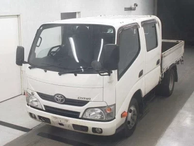 Toyota DYNA  с аукциона в Японии