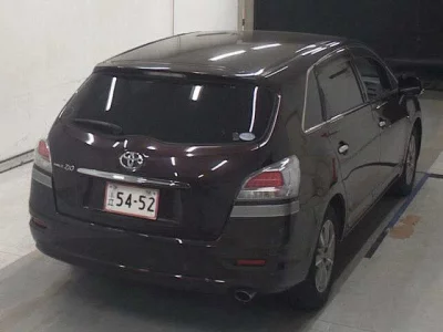 Toyota Mark X Zio
