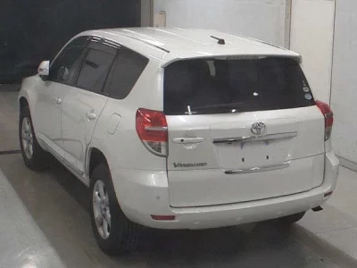 Toyota Vanguard
