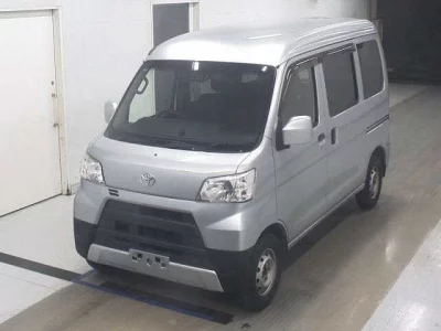 Toyota Pixis Van