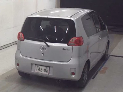 Toyota PORTE  с аукциона в Японии
