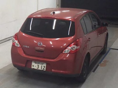 Nissan Tiida