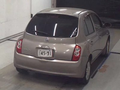 Nissan March