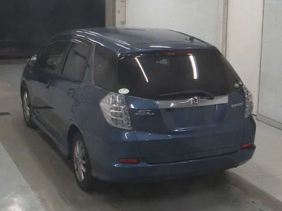Honda FIT SHUTTLE  с аукциона в Японии