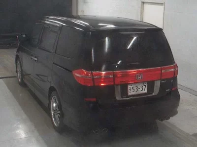 Honda ELYSION  с аукциона в Японии