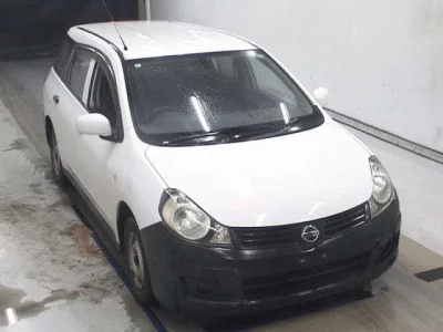 Nissan AD