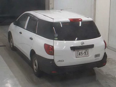 Nissan AD